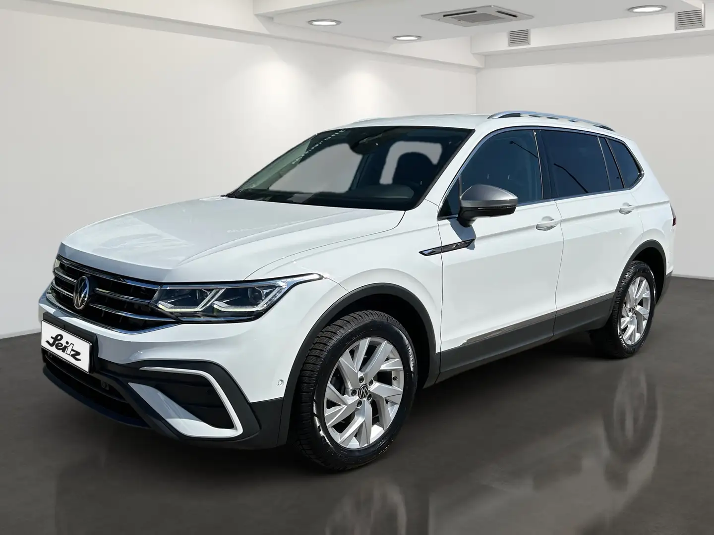 Volkswagen Tiguan Allspace 2.0 TDI 4M Life *AHK*MATRIX*KAMERA*NAVI* Wit - 2