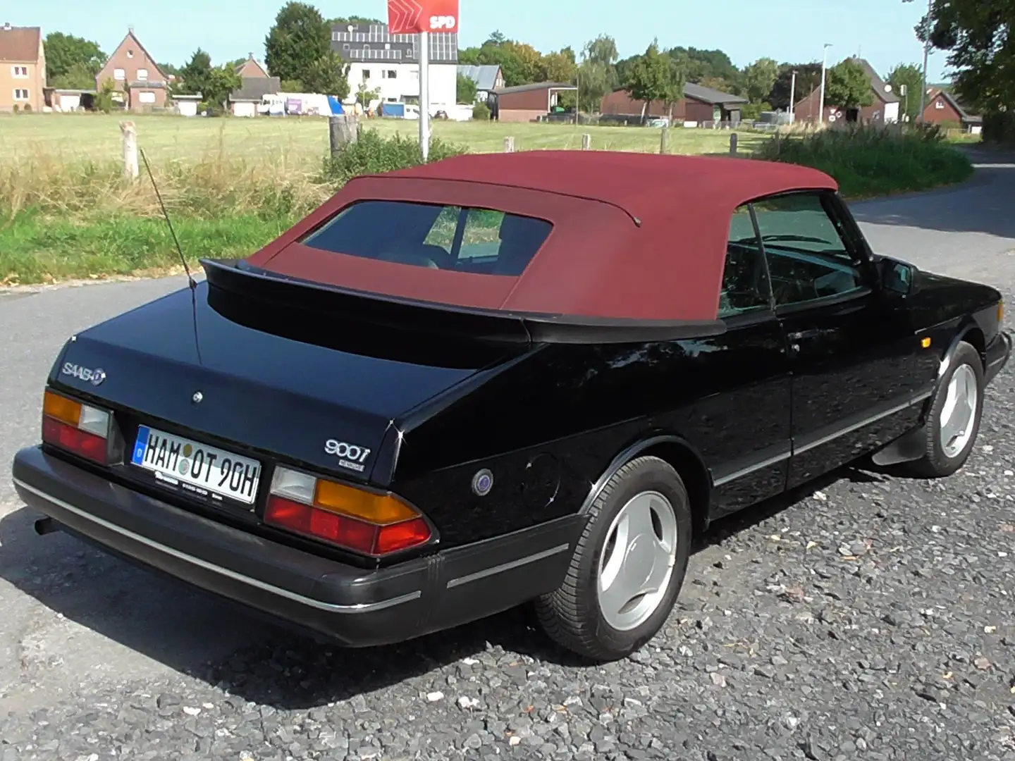 Saab 900 900 i 16 Cabrio Schwarz - 2