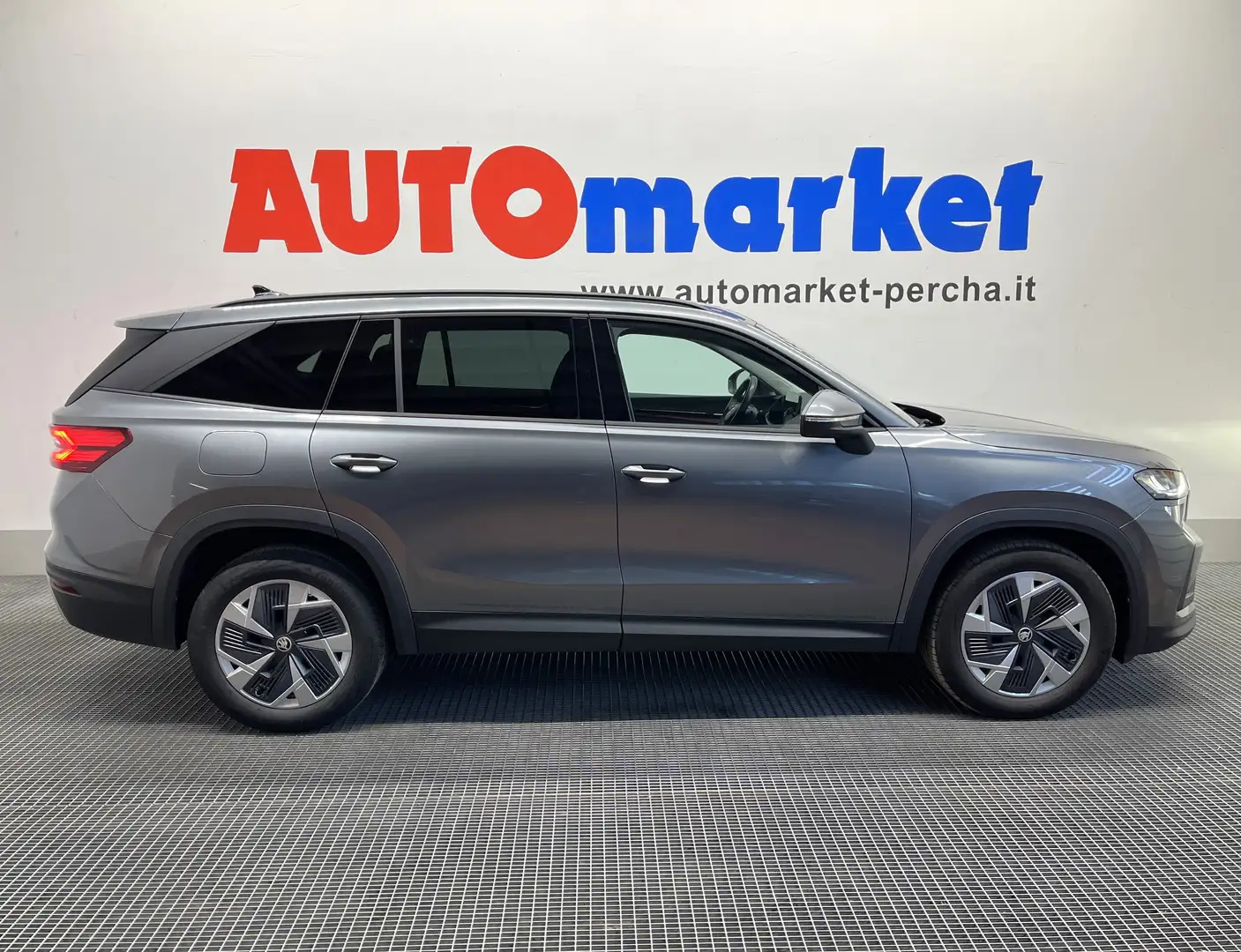Skoda Kodiaq 2.0 TDI Executive 4x4 193cv dsg Grigio - 1
