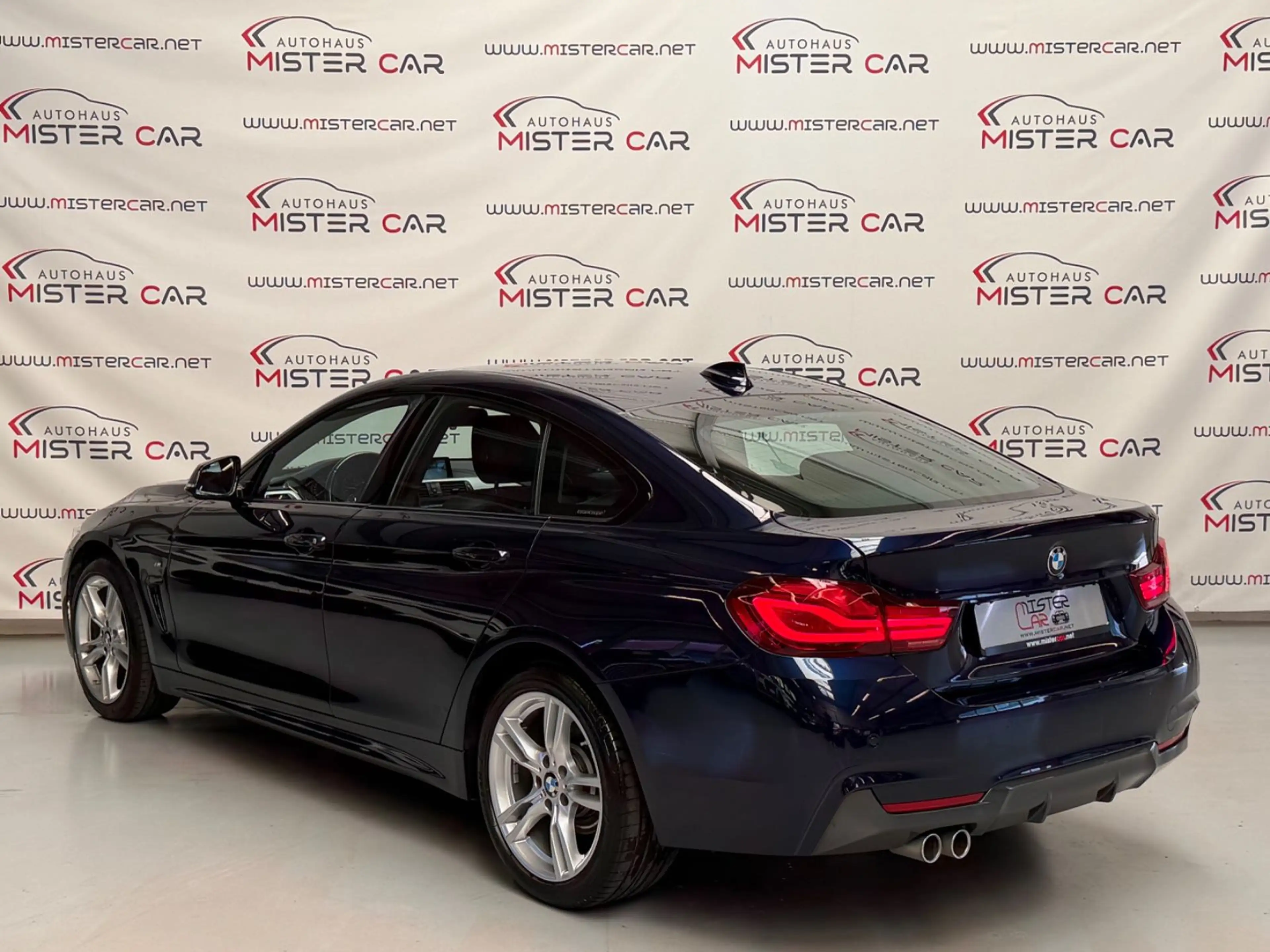 BMW 420 420i GC xDrive M Sport LED/HUD/AHK/KEY/NAVI/KAM — photo 3