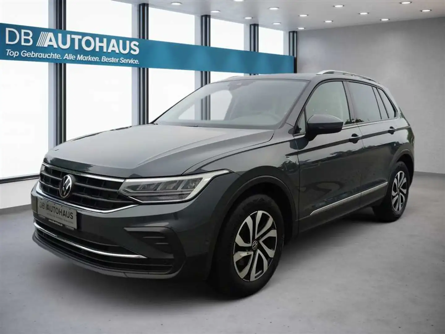 Volkswagen Tiguan Active 1.5 TSI DSG Grau - 1