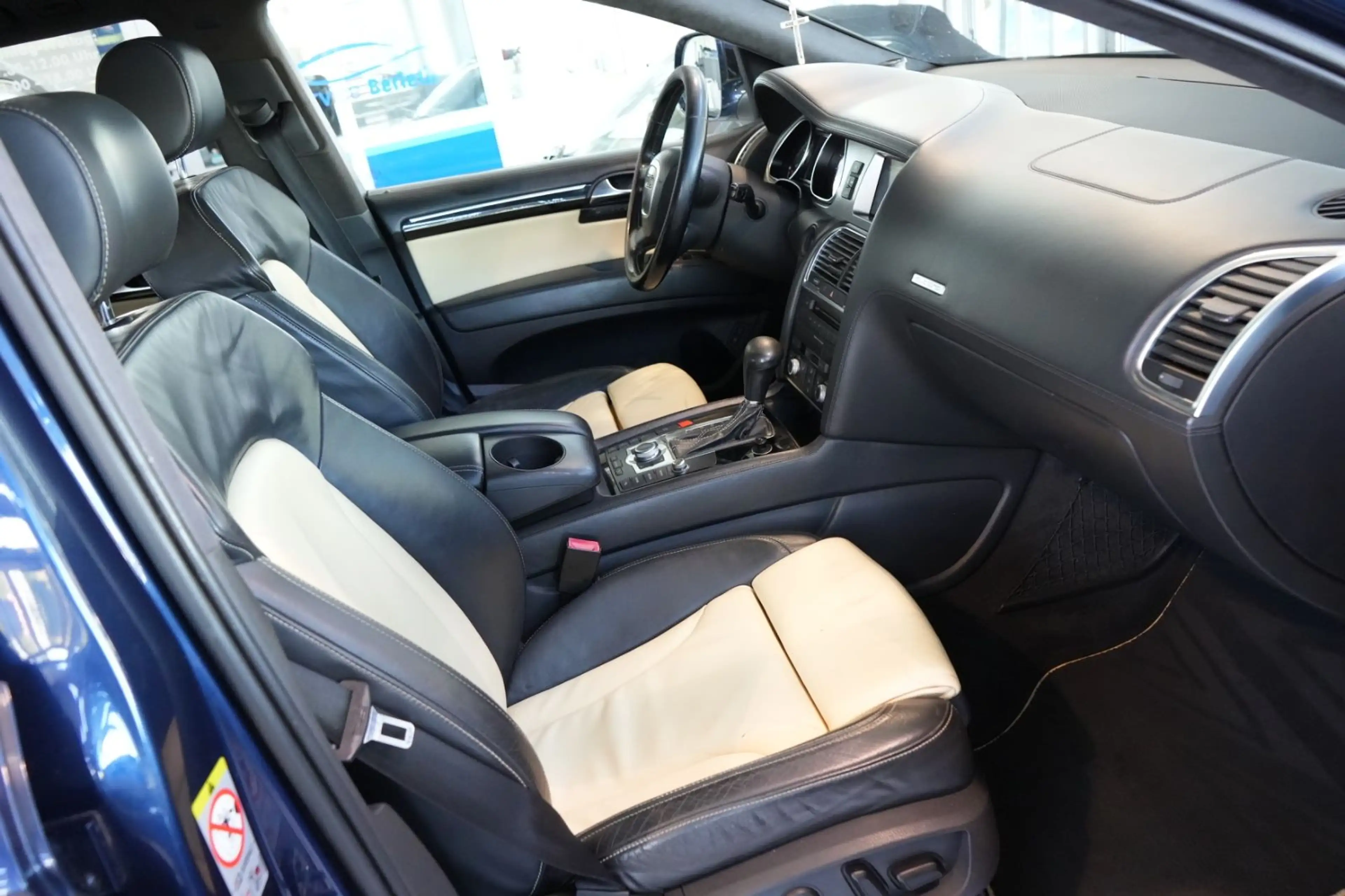 Audi Q7 4.2 TDI quattro — photo 7