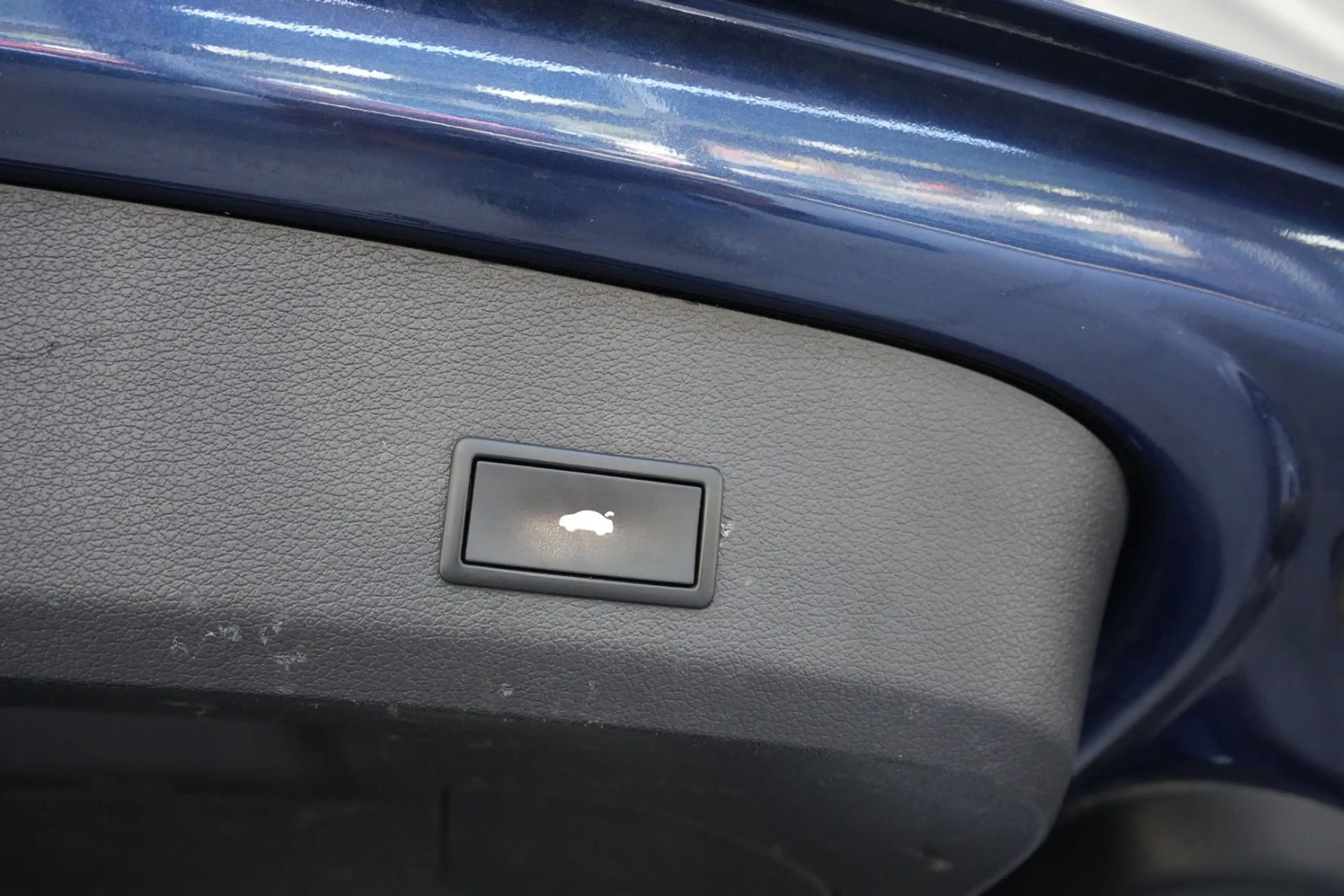 Audi Q7 4.2 TDI quattro — photo 14