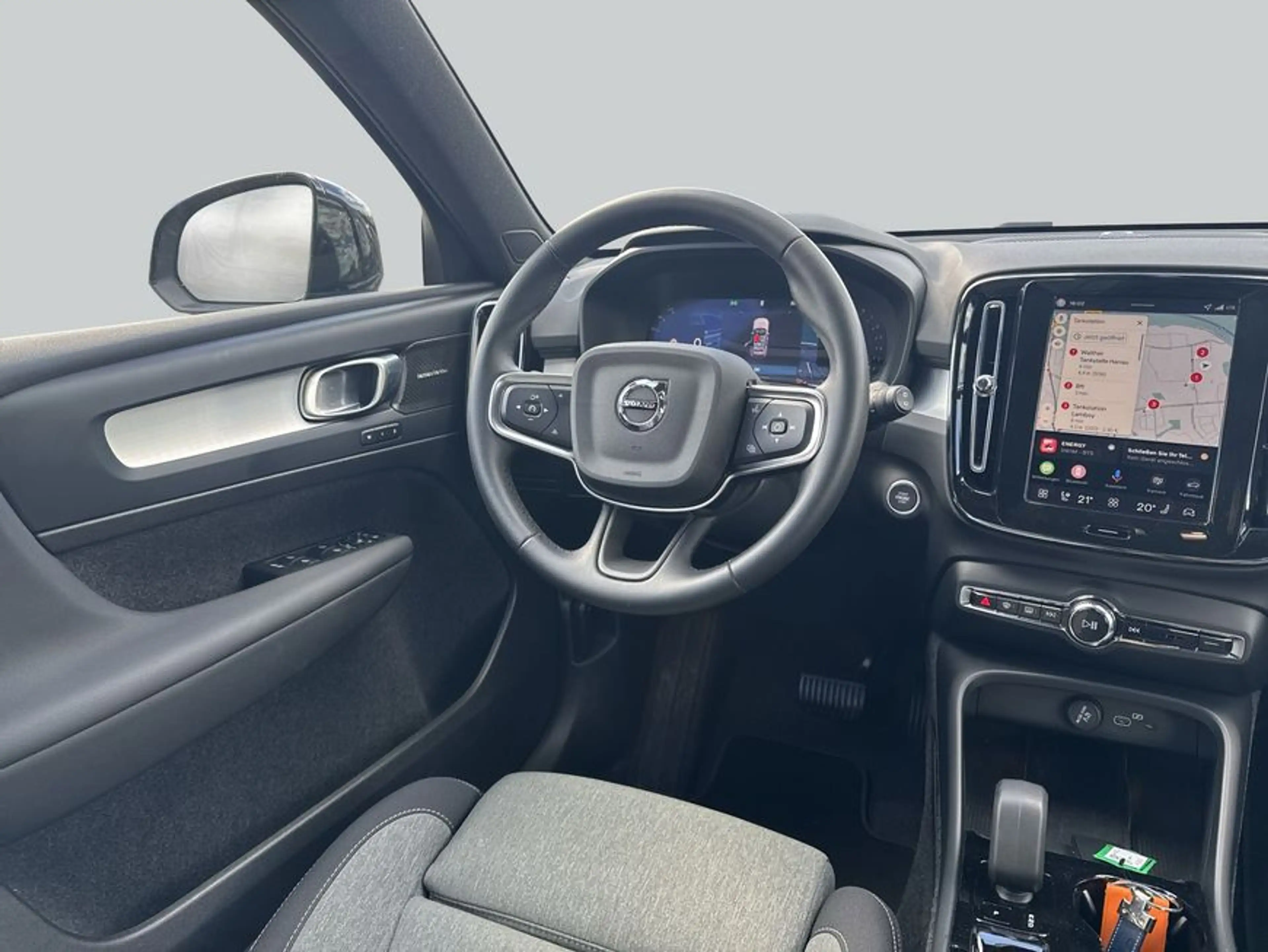 Volvo XC40 XC40 B3 B DKG Plus Black Edition — photo 14
