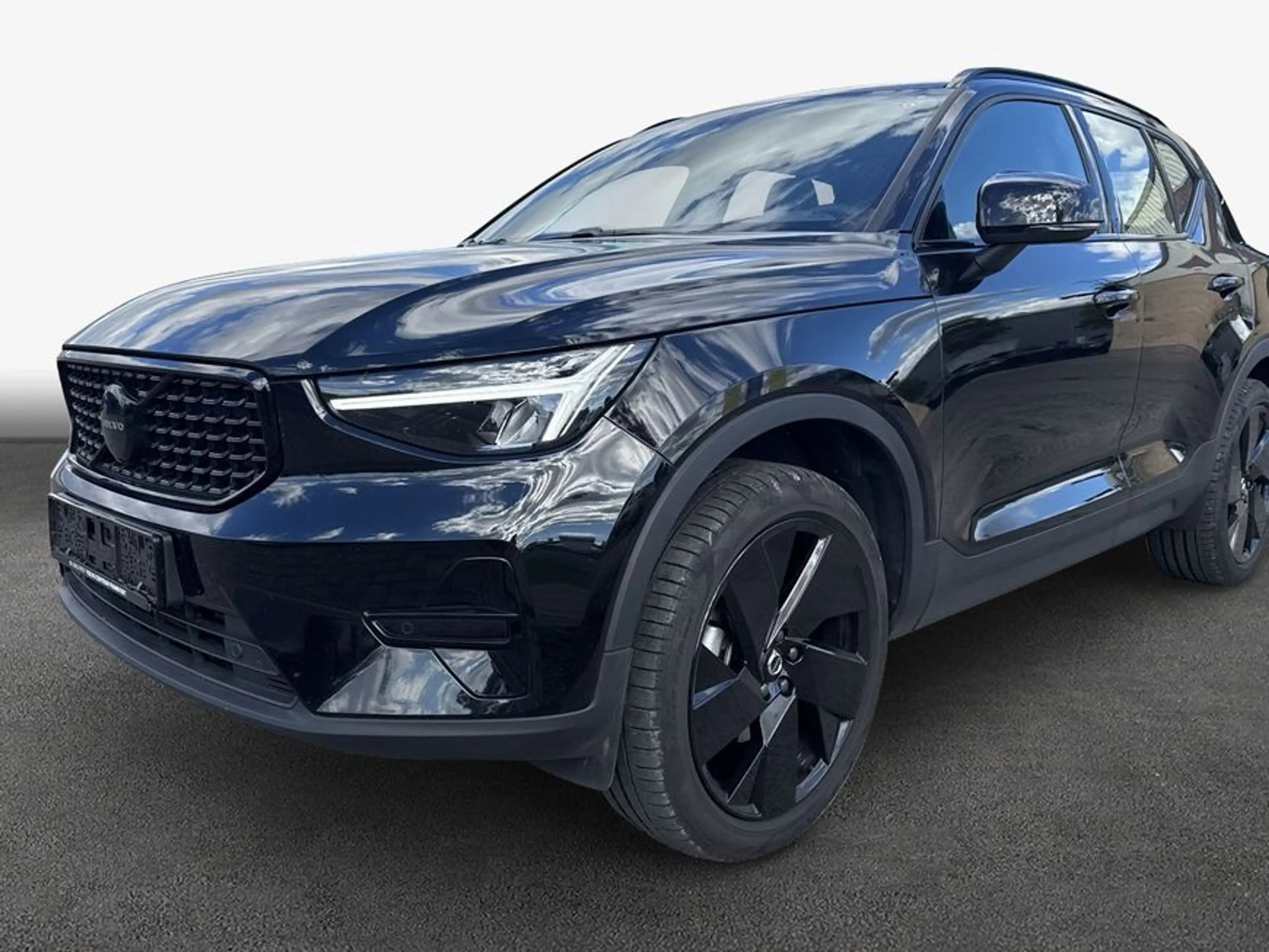 Volvo XC40 XC40 B3 B DKG Plus Black Edition — photo 6