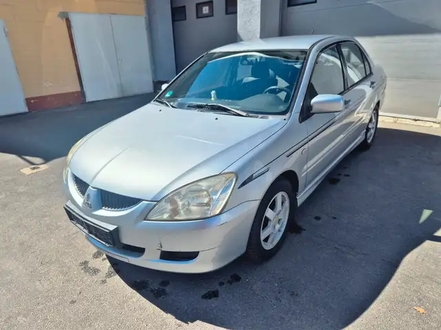 Mitsubishi Lancer 1,6 Comfort