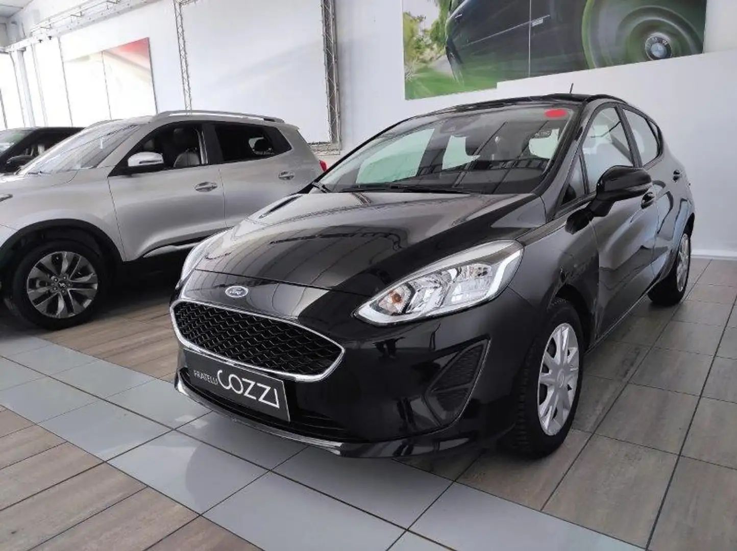 Ford Fiesta 7ª serie - Fiesta 1.1 75 CV 5 porte Connect Nero - 2