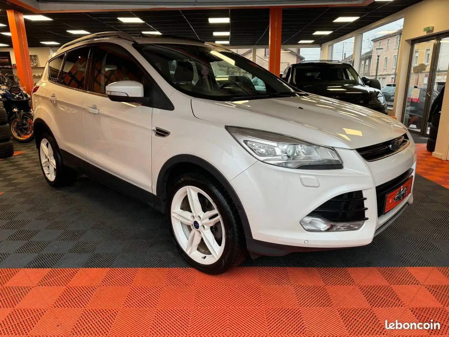 Ford Kuga TITANIUM 2.0 TDCI 16V 150 4x4 cv Garantie 12 mois - 1