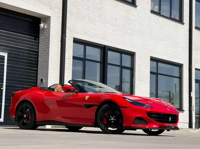 Ferrari Portofino Portofino \ M \ 3.9 Turbo V8 F1