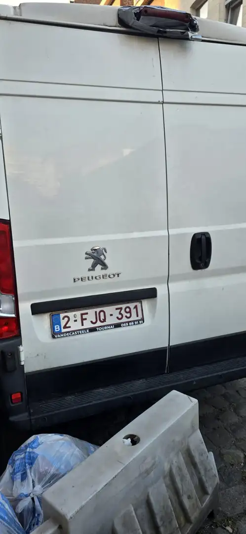Peugeot Boxer 2.0 HDi L2H2 Premium Wit - 1