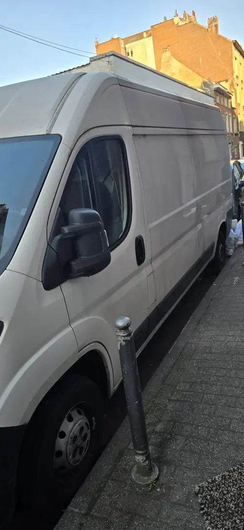 Peugeot Boxer 2.0 HDi L2H2 Premium Wit - 2