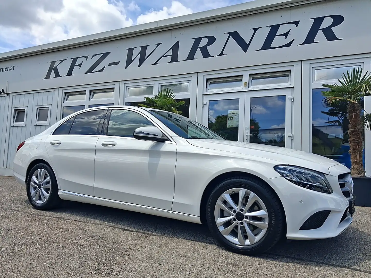 Mercedes-Benz C 180 d Aut. Weiß - 1