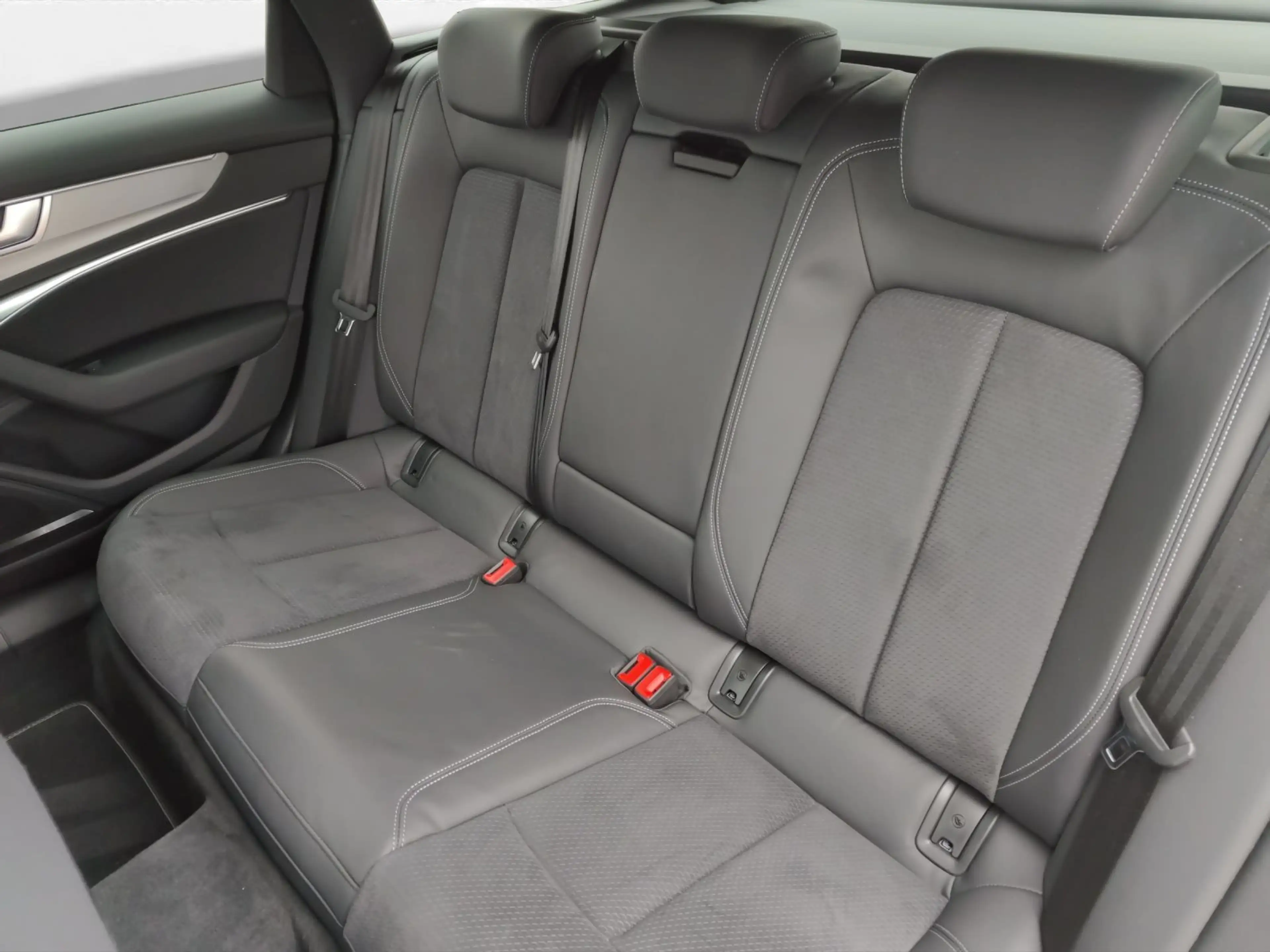 Audi S6 3.0 TDI quattro — photo 4
