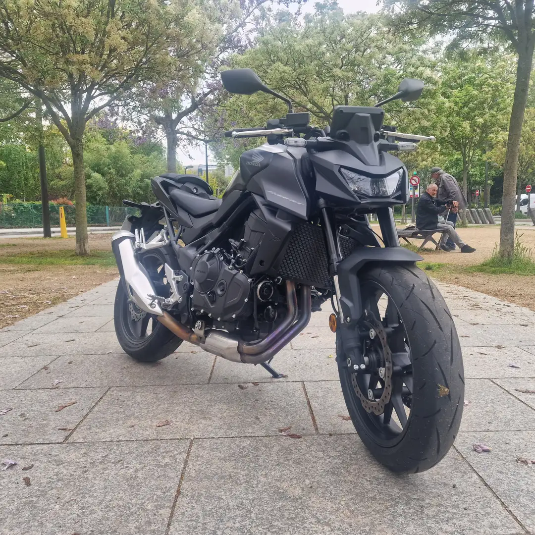Honda Hornet Nero - 1