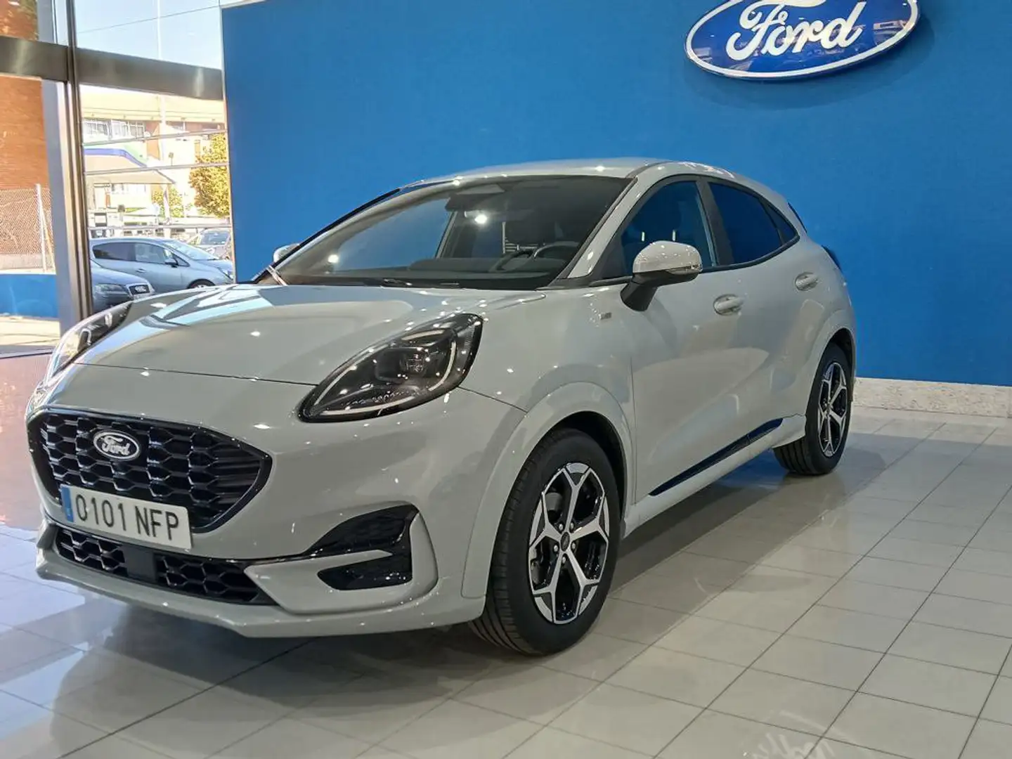Ford Puma 1.0 EcoBoost MHEV ST-Line 125 Gris - 1