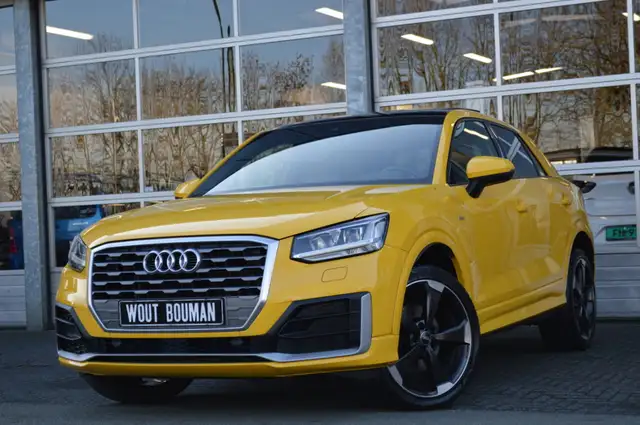 Audi Q2 1.4 TFSI CoD S-Line Led Leder Panorama Virtual Acc