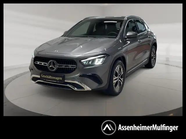 Mercedes-Benz GLA 180 MBUX+Progressive+Wide+Cam+LED+Navi+AUT