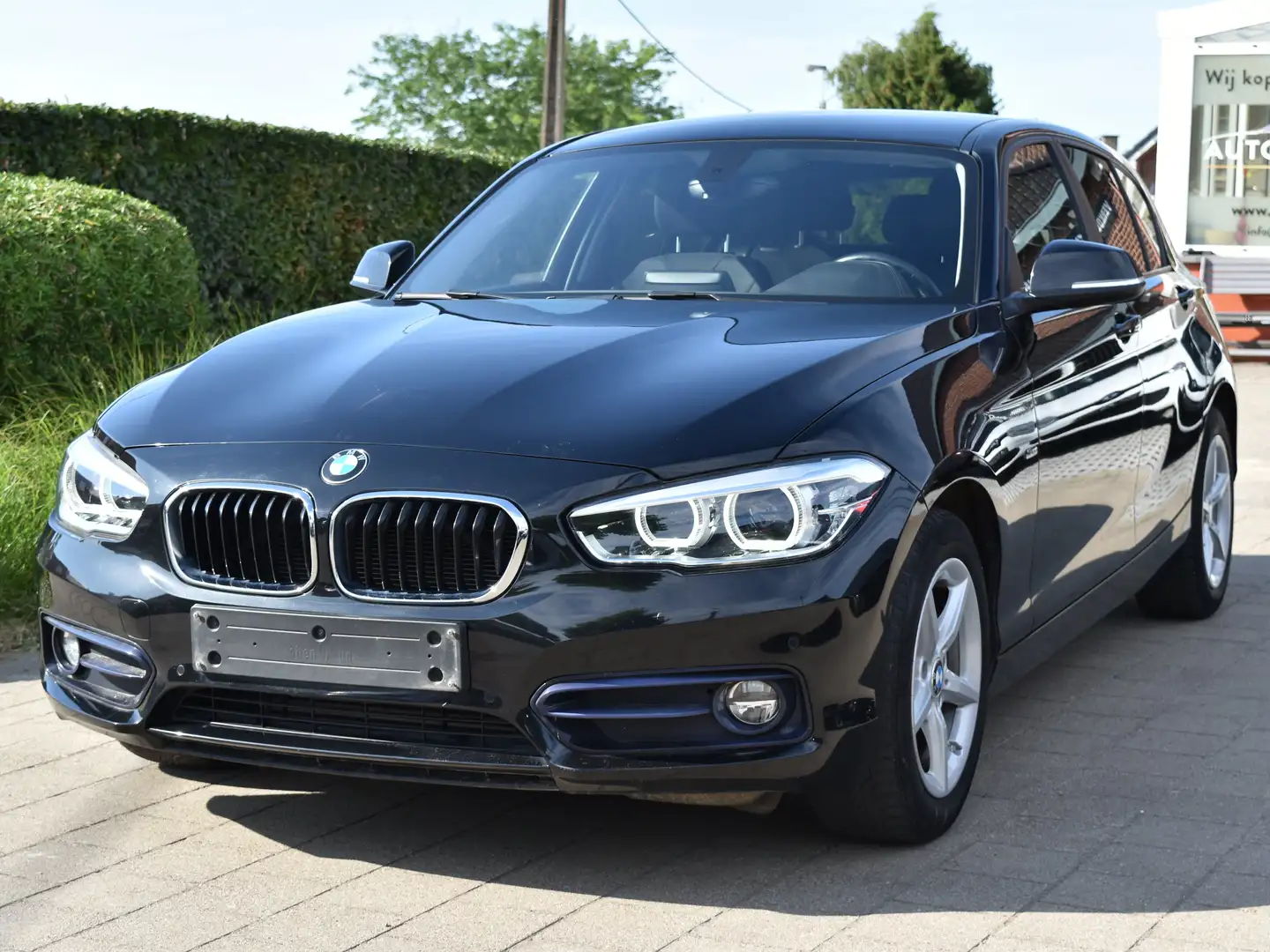 BMW 116 i* Pack sport*Camera*cruise *253€ PAR MOIS Noir - 1