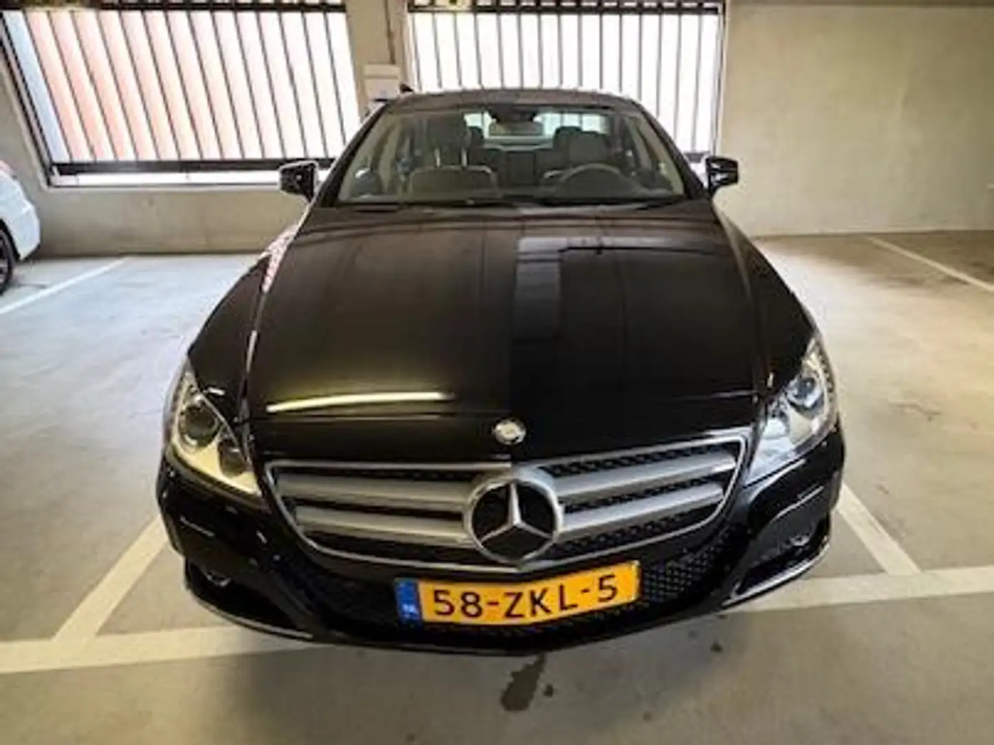 Mercedes-Benz CLS 350 Blue efficiency Zwart - 1
