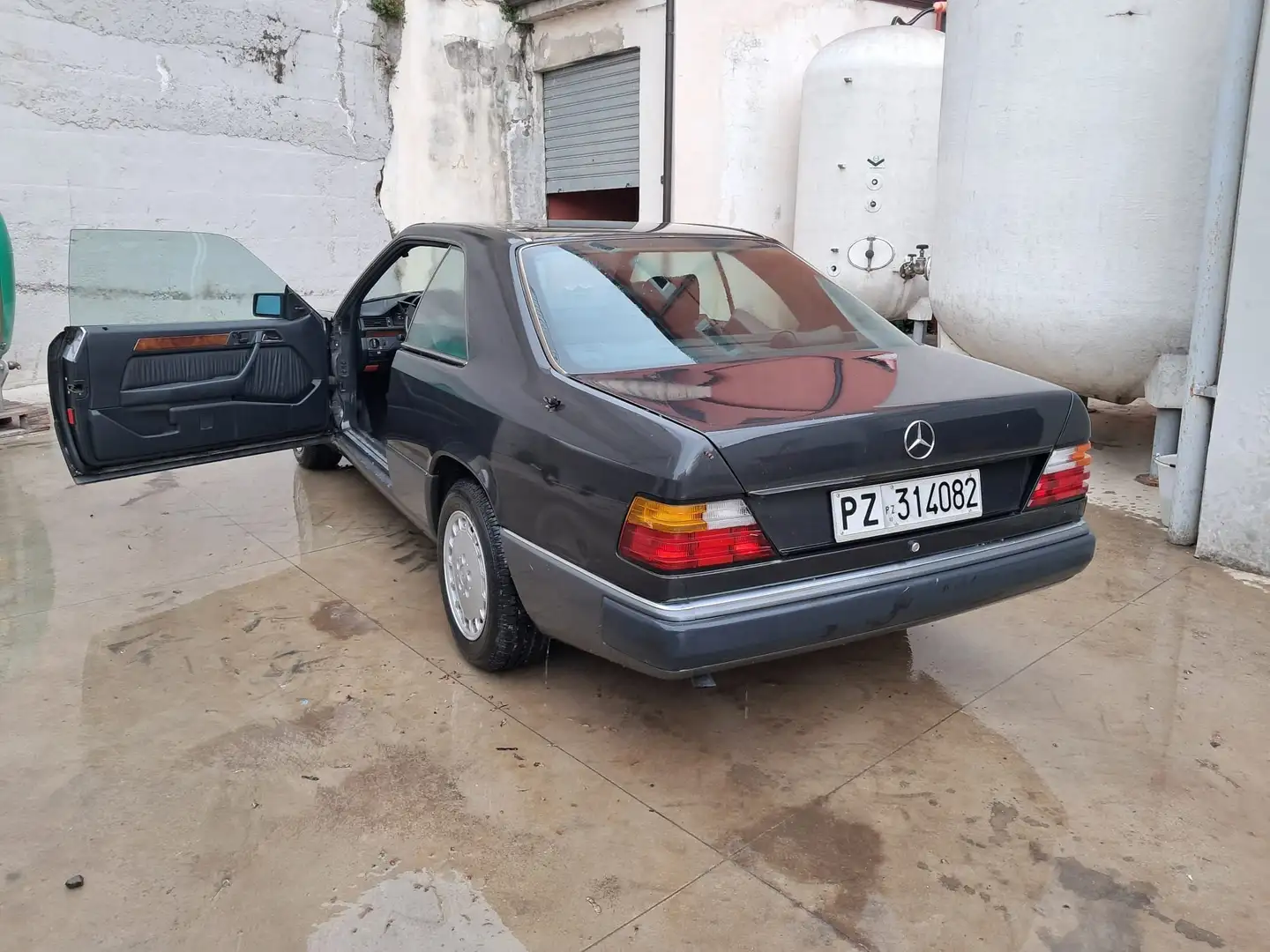 Mercedes-Benz CE 200 Negru - 2