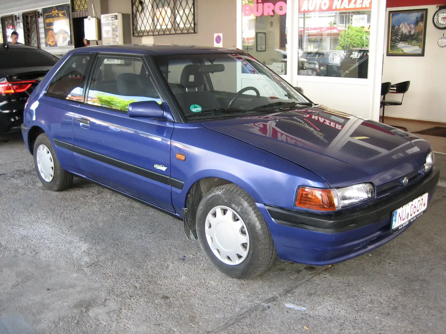 Mazda 323 Graffity Bleu - 2