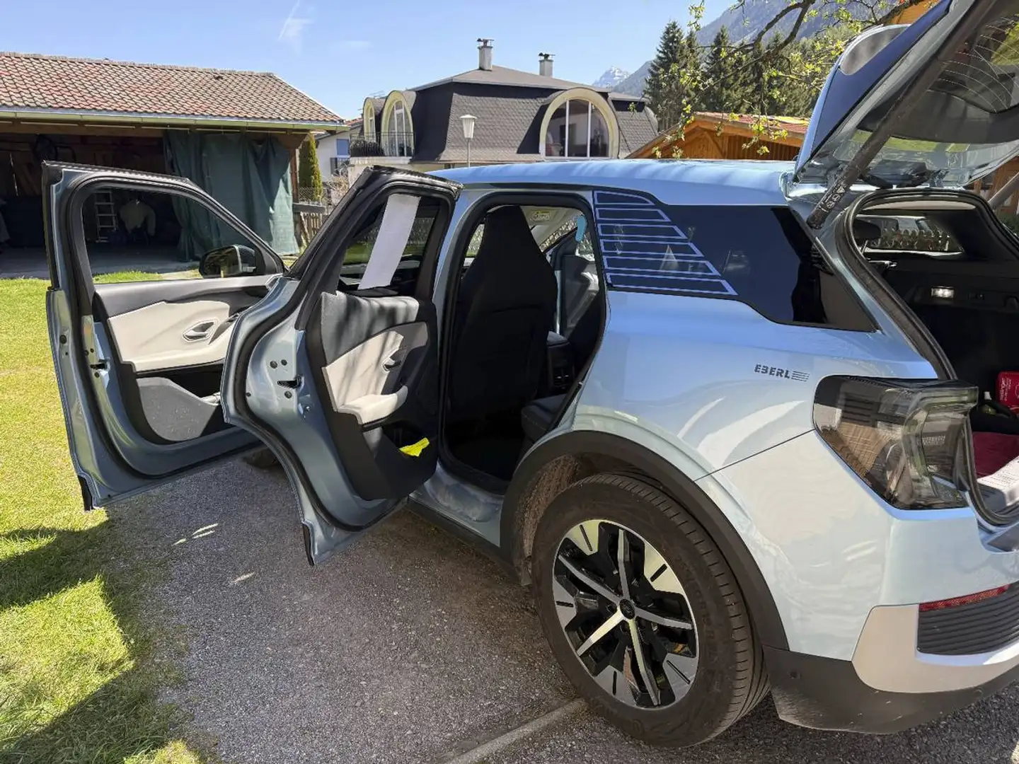 Ford Explorer Explorer Elektro Dual Motor 79kWh Premium AWD Premium Blau - 2