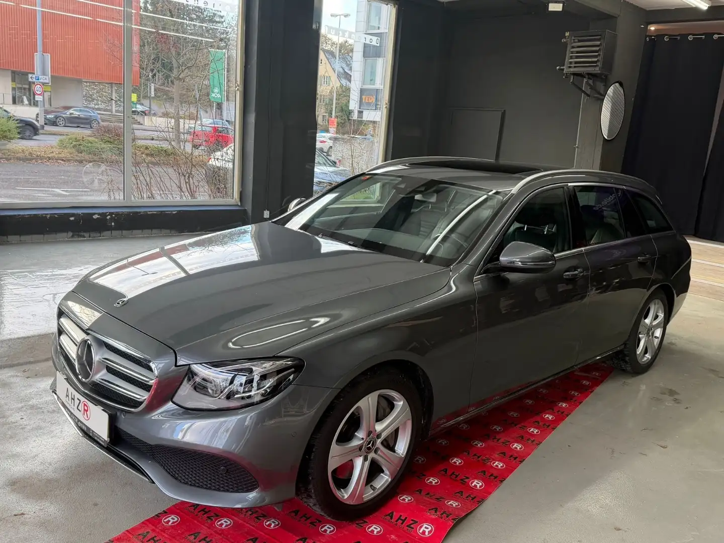 Mercedes-Benz E 400 E-Klasse T-Modell 4Matic T 9G-TRONIC Avantgarde Gris - 2