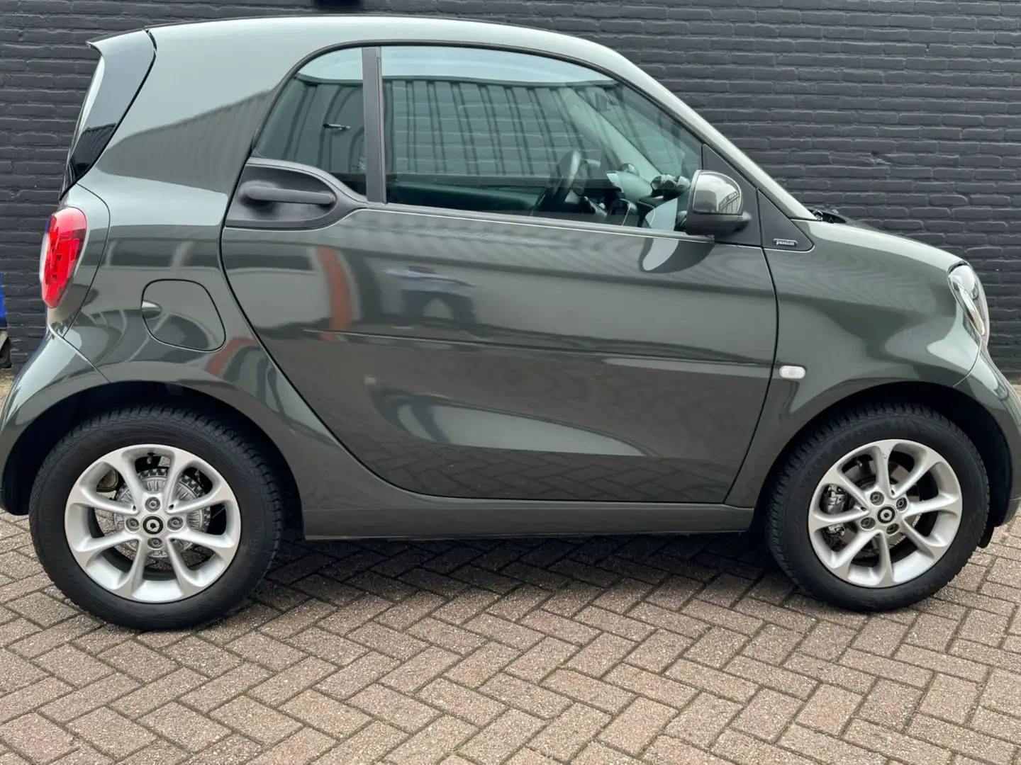 smart forTwo forTwo 1.0 Proxy Grijs - 2