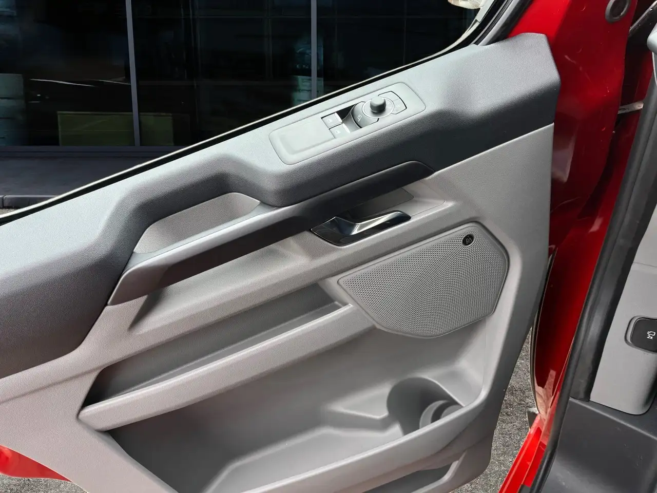 Ford Tourneo Custom Titanium X L2 Matrix B&O el.AHK 14