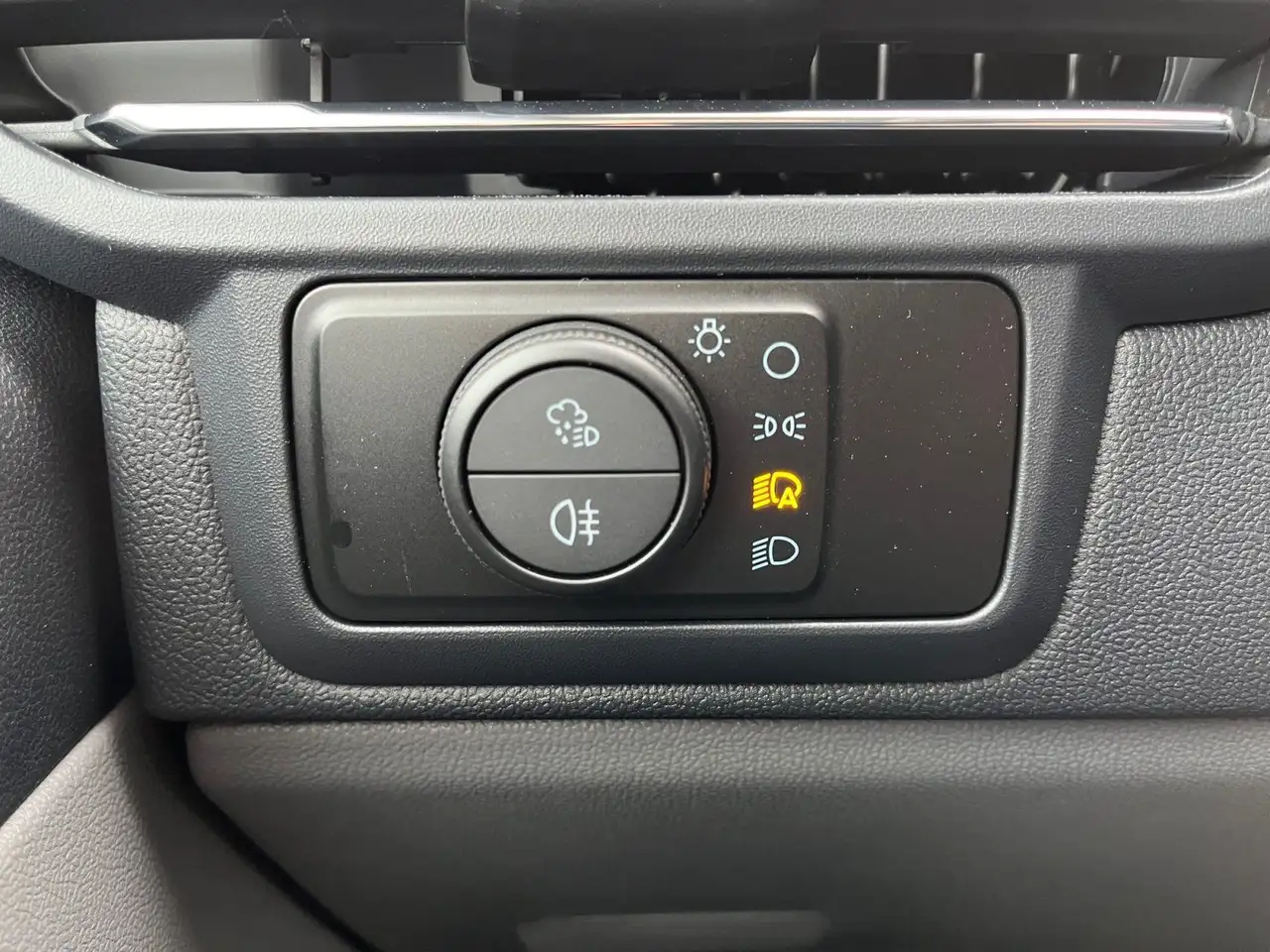 Ford Tourneo Custom Titanium X L2 Matrix B&O el.AHK 15
