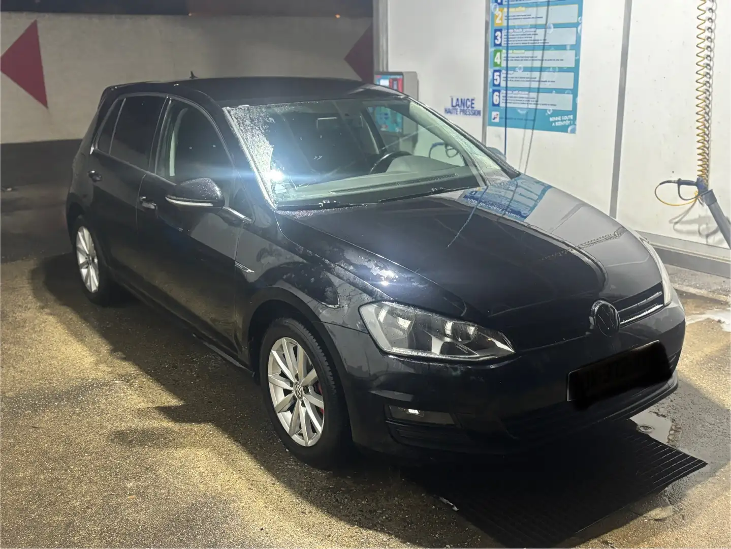 Volkswagen Golf 1.6 TDI 110 BlueMotion Technology FAP Lounge - 2