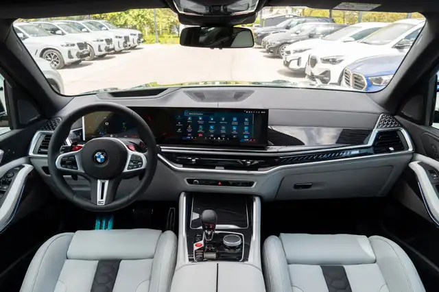 BMW X5 X5 M view 7