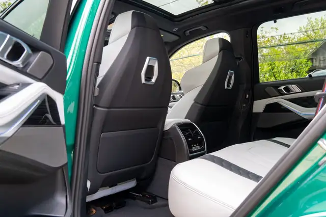 BMW X5 X5 M view 15