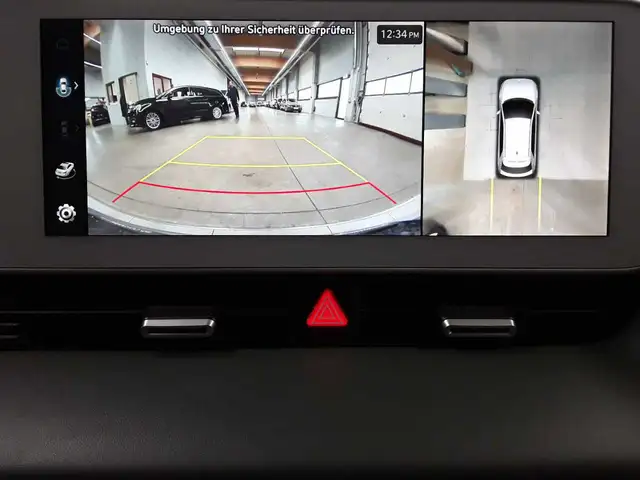 Hyundai Ioniq view 17