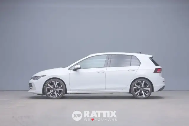 Volkswagen Golf view 2