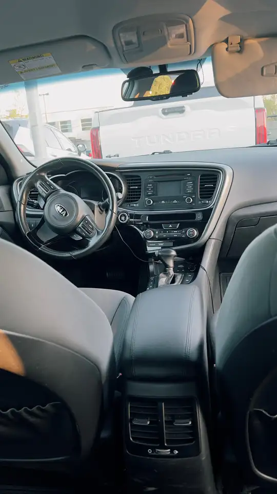 Kia Optima снимка Kia Optima