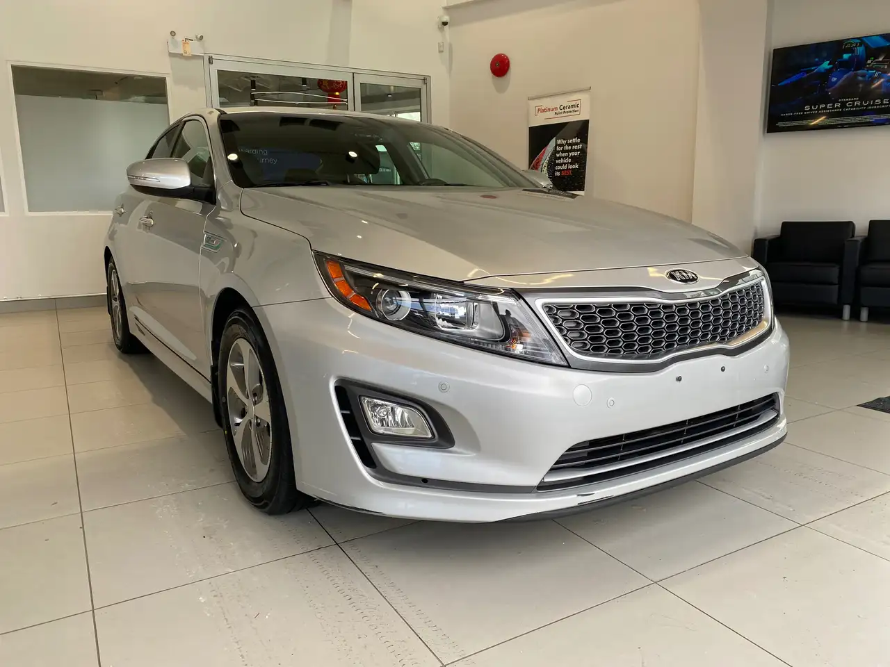 Kia Optima снимка Kia Optima