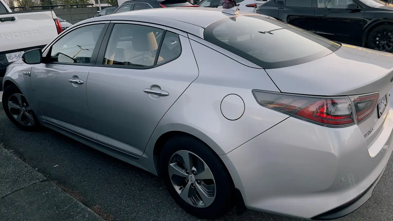 Kia Optima снимка Kia Optima
