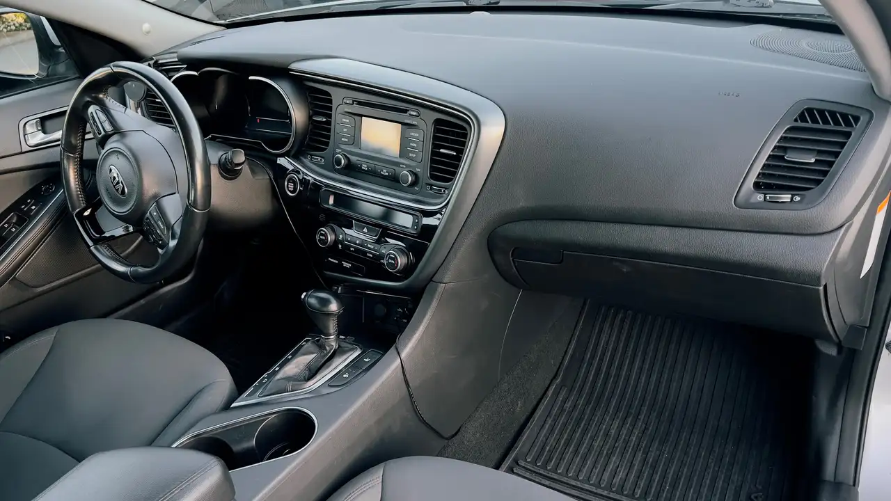 Kia Optima снимка Kia Optima