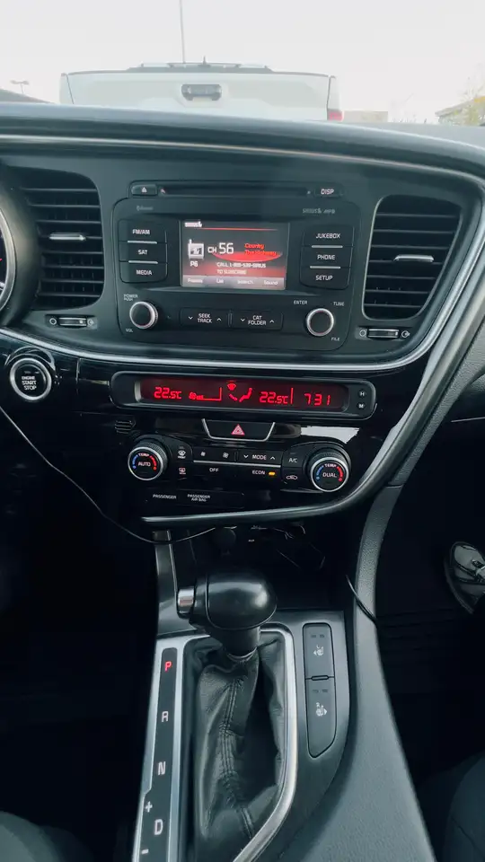 Kia Optima снимка Kia Optima