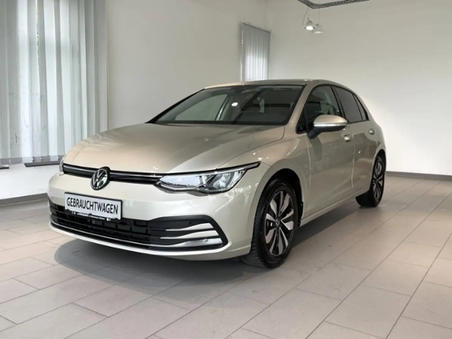 Volkswagen Golf VIII 1.5 eTSI DSG Move +ALLWETTER+KAMERA+NAVI Silber - 2