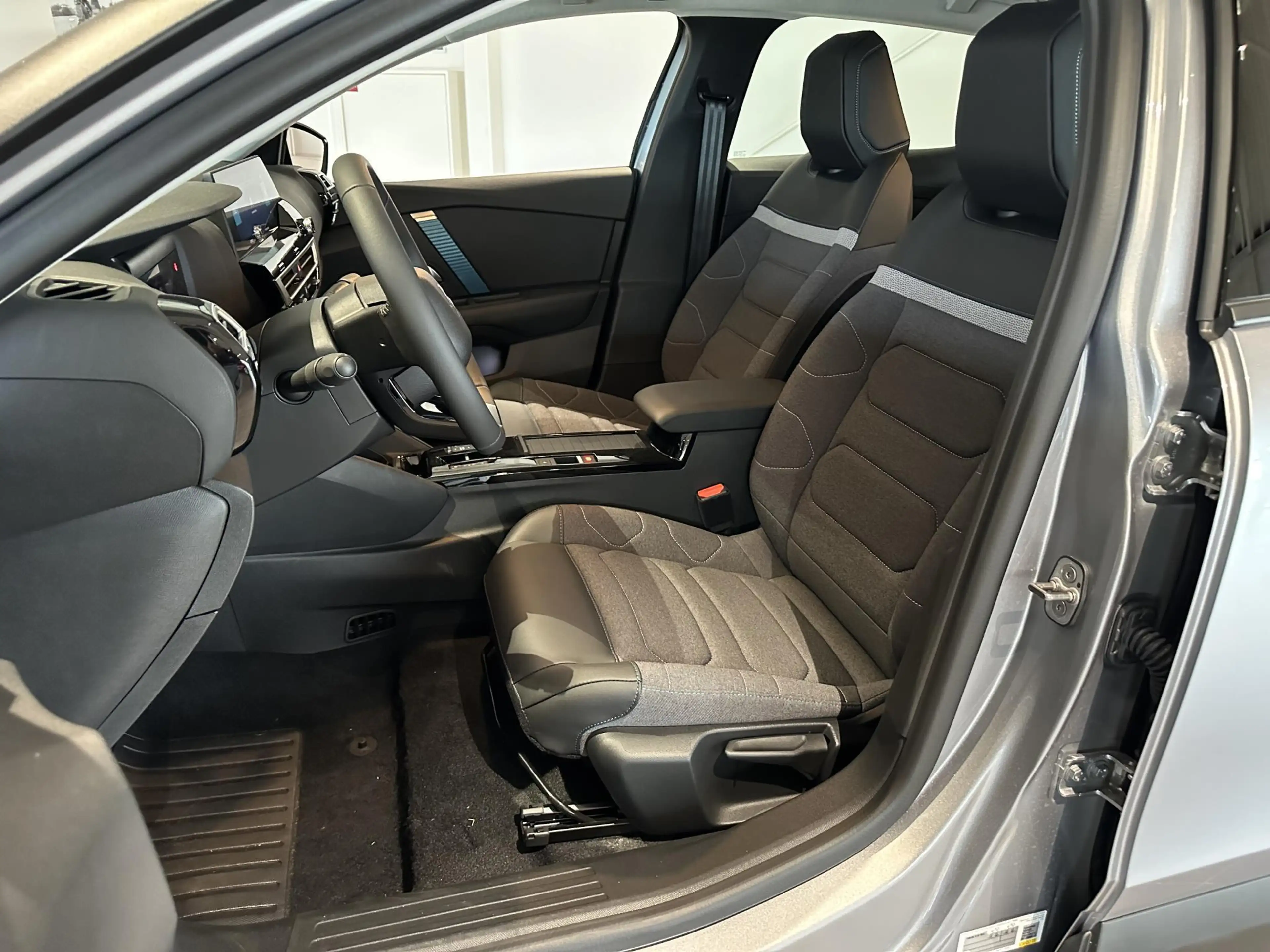Citroen E-C4 Electric Feel 50 kWh Parkeersensoren | Achteruitrij camera — photo 11