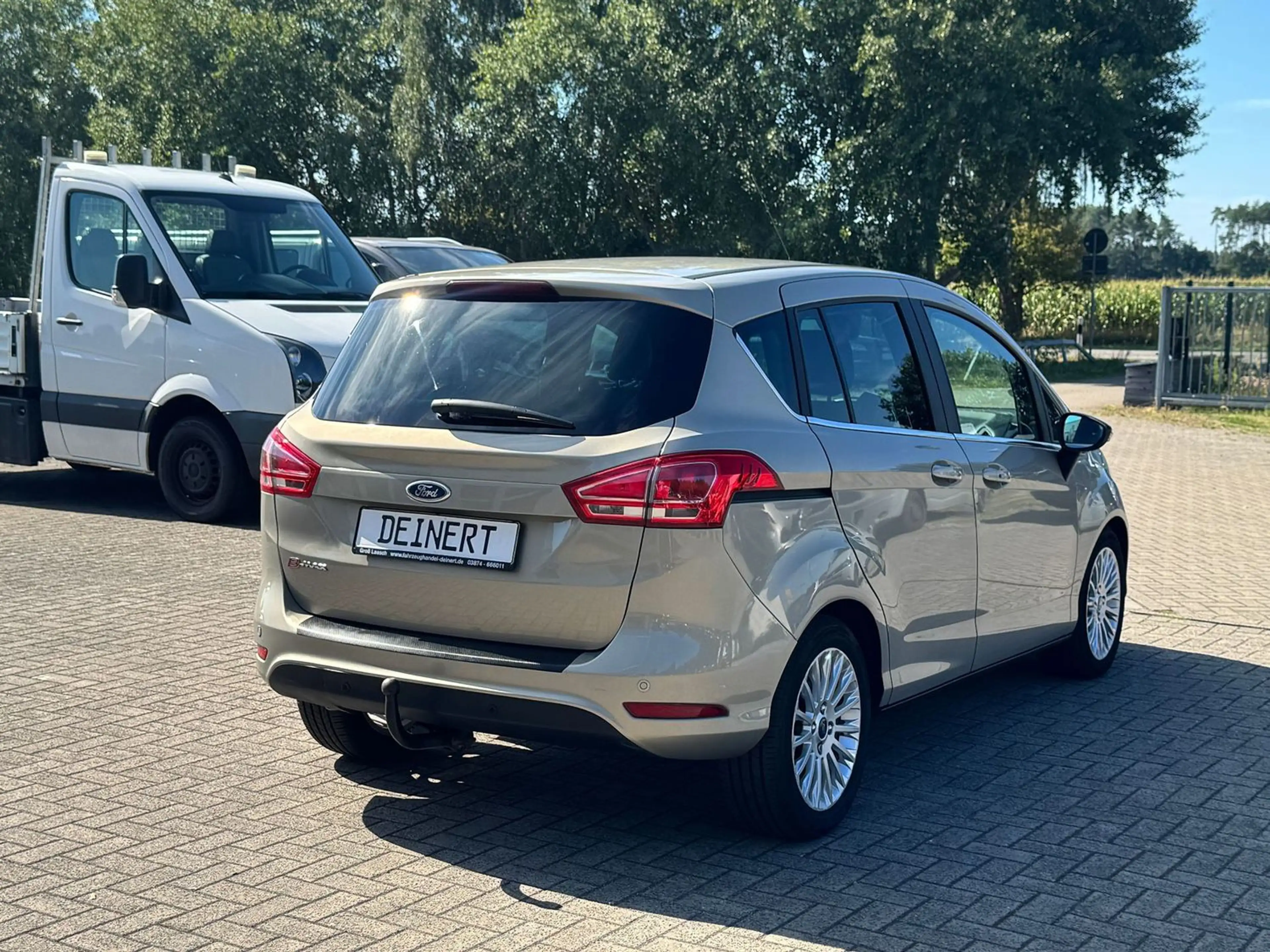 Ford B-Max mit AHK HU 06.28 — photo 5