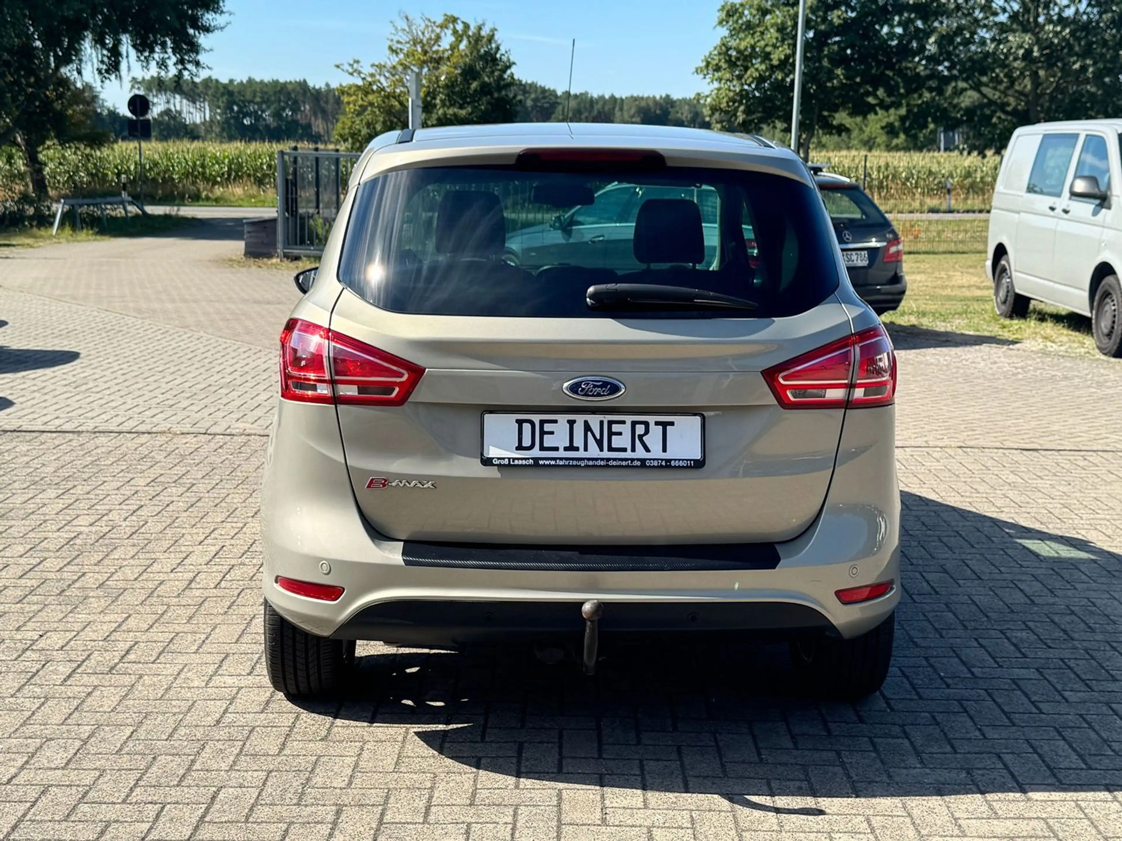 Ford B-Max mit AHK HU 06.28 — photo 4