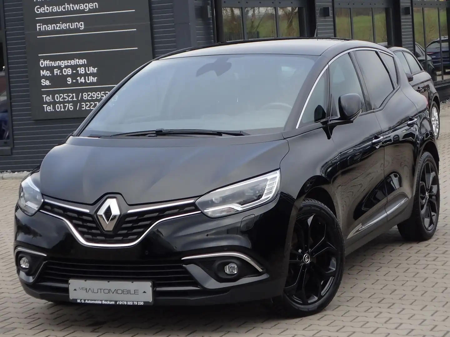 Renault Scenic IV TCe 140 Black Edition - PANO / HEAD-UP Negro - 2