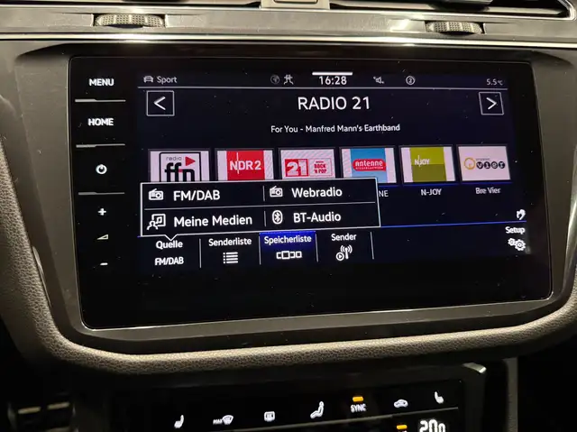 Volkswagen Tiguan Allspace view 20