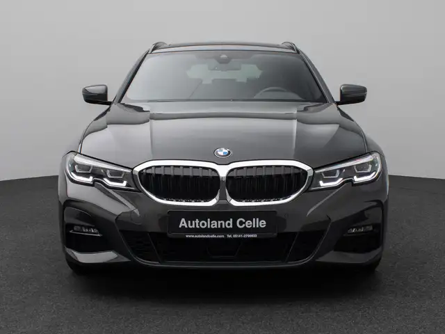 BMW 3 Series view 2