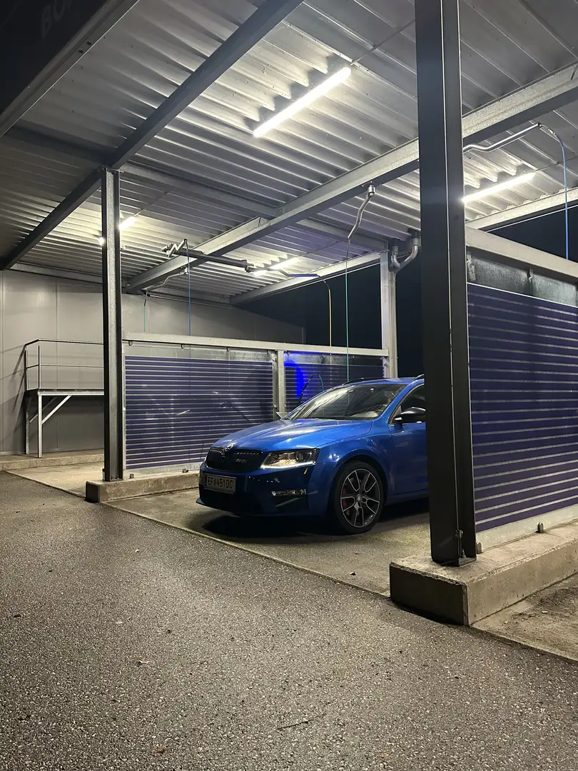Skoda Octavia Combi 2.0 TDI (Green tec) RS - 2