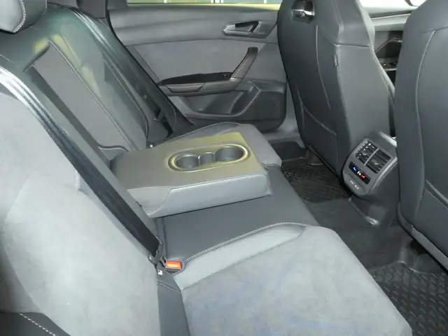 CUPRA Leon 2.0 TSI DSG 4Drive Ansicht 17