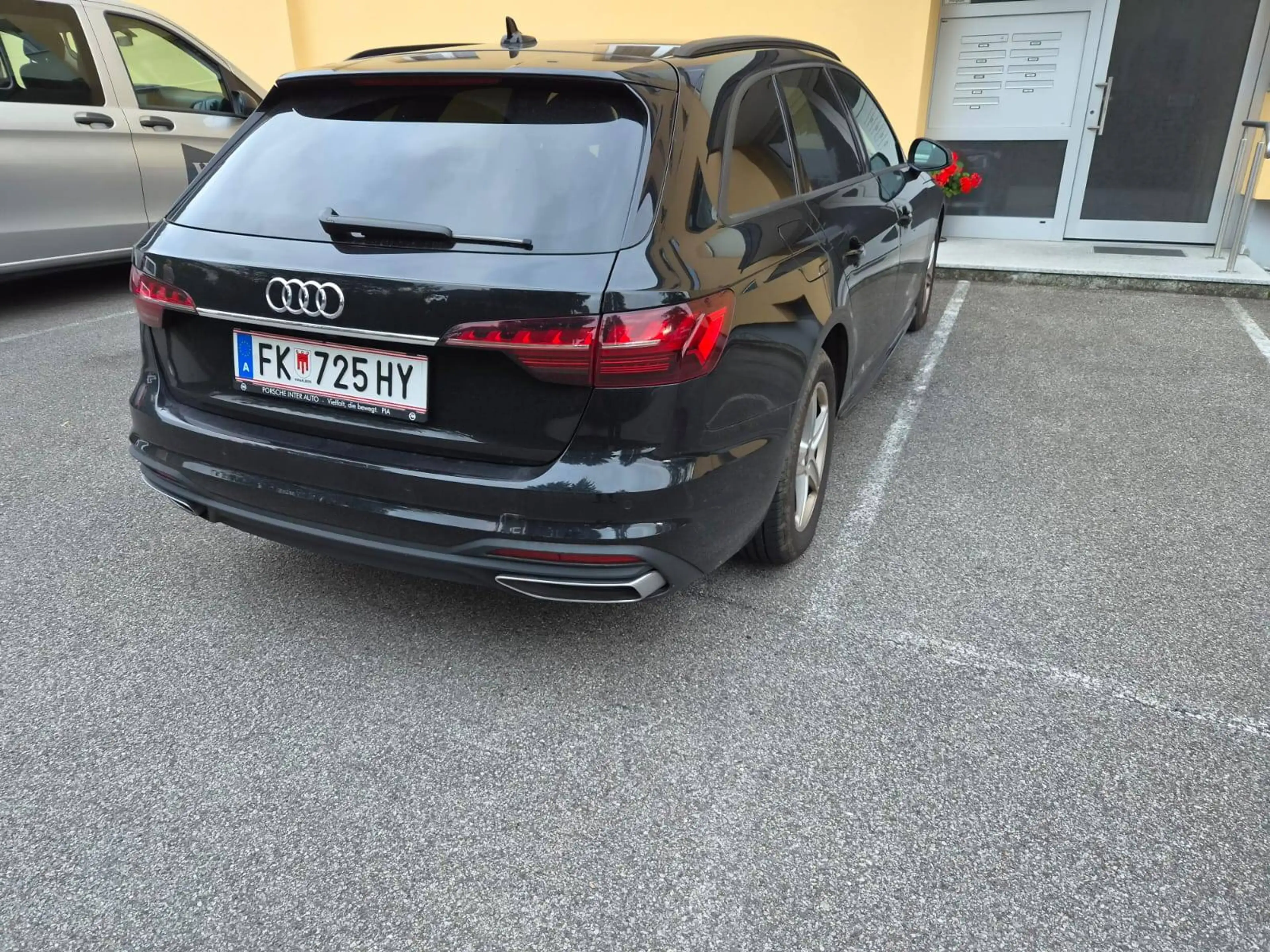 Audi A4 35 TDI basis — photo 8